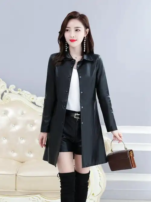 皮衣外套春秋2020新款大码风衣中长款韩版中年cosplay女装