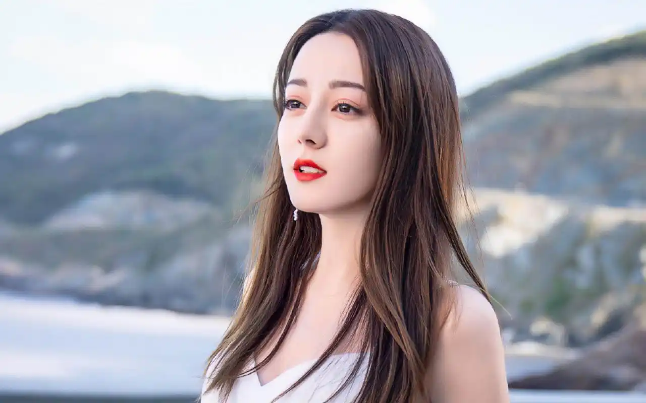 迪丽热巴《幸福触手可及》剧照图片壁纸