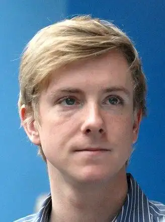 克里斯·休斯 – chris hughes   13.   instagram