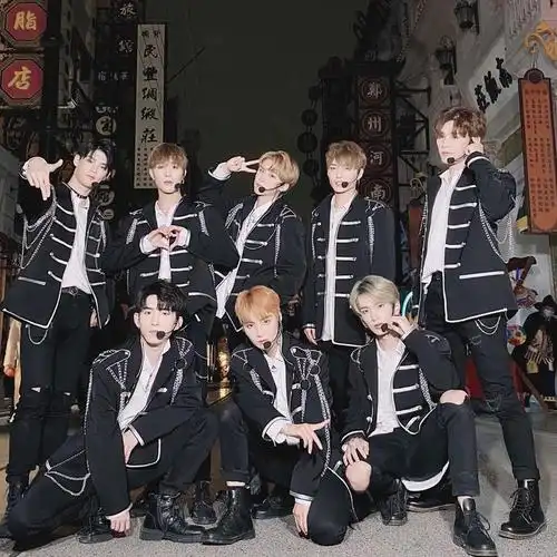 hlt男团:21号天达光彩晚上8点公演.