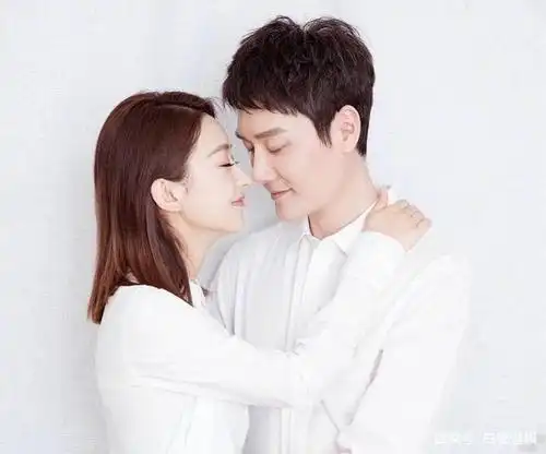 赵丽颖冯绍峰将补办婚礼网传伴娘伴郎阵容超豪华吴亦凡也在