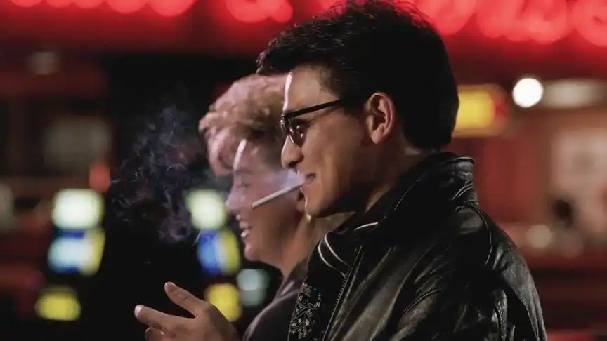 华仔这段抽烟动作真是模仿不来,堪称经典,我看了不下10遍!