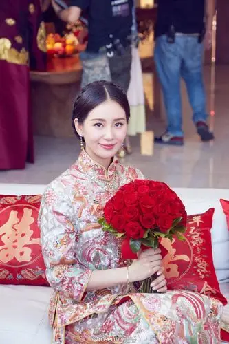 刘诗诗吴奇隆巴厘岛大婚:从07年的辛十四娘开始,我爱