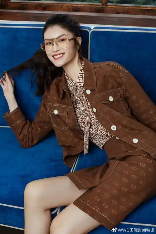 伊芙丽品牌代言人何穗