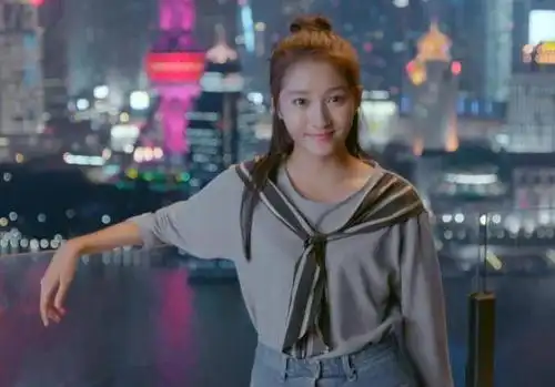 《极光之恋》关晓彤化身欧若拉女神,甜美形象不输谭松