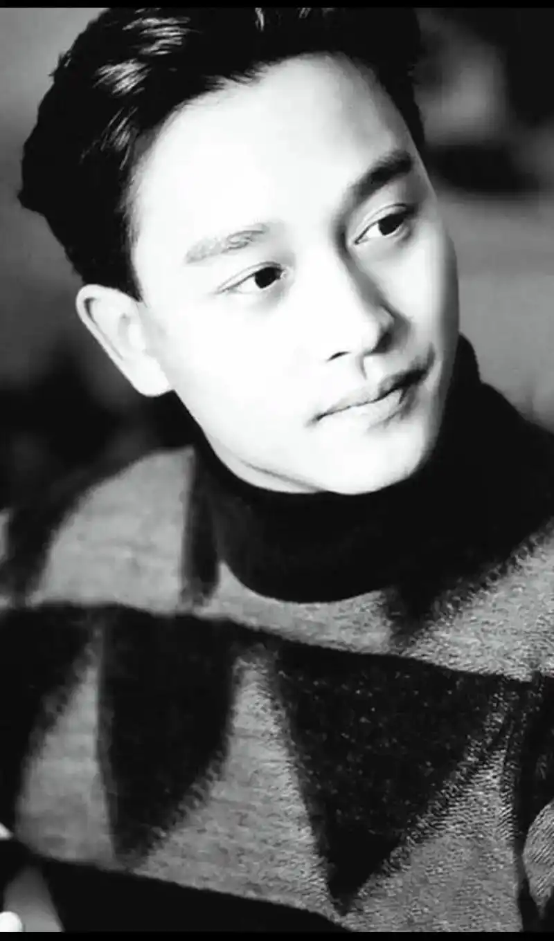 二十年前的今天东方文华酒店张国荣一跃而下.#张国荣去世20周 - 抖音