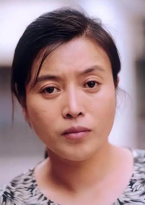 回顾丁嘉丽:两段婚姻伤人伤己对儿女有愧,如今潜心向佛淡然老去