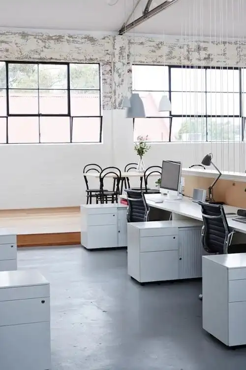 越小越要精,创造温馨且高效的办公空间! - 知乎