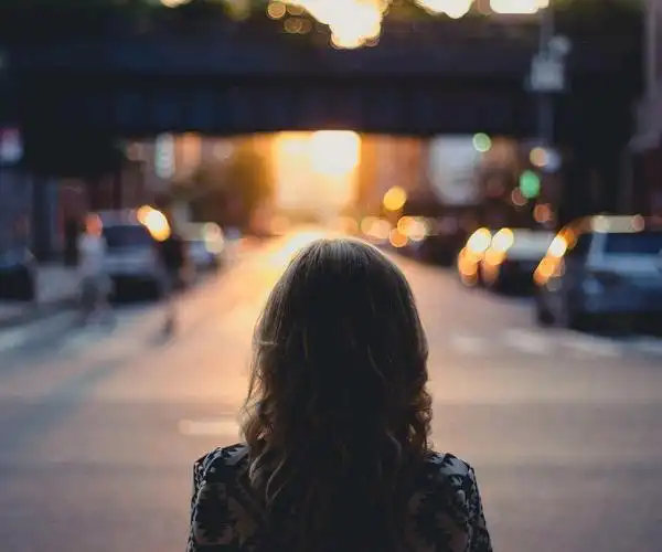 【一点资讯】女孩子想要拥有好的人生,就要努力改掉这十个毛病 www.