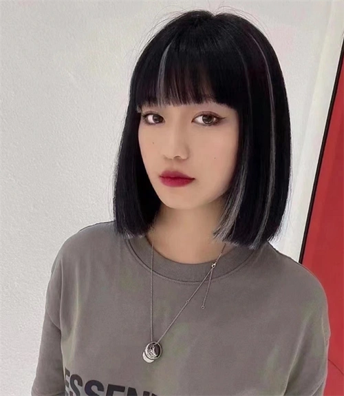 一刀切短发波波头 百搭又美丽动人_波波发型 - 美发站
