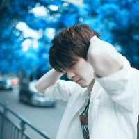 帅气美男子 回头率百分百的男生头像图片