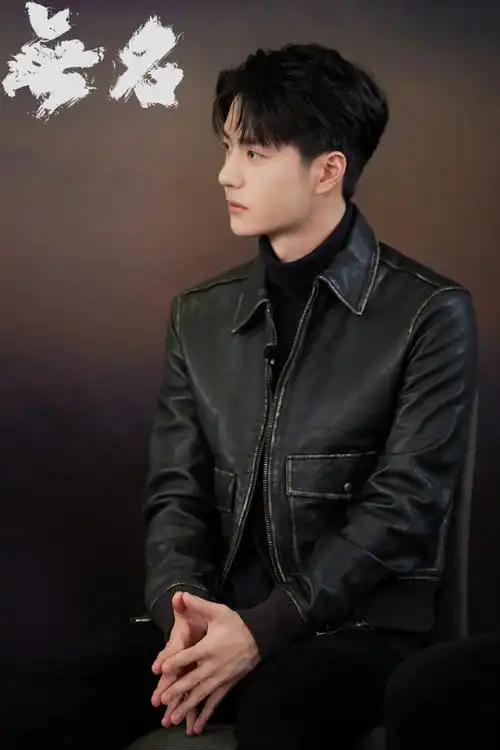 王一博黑皮衣大片##王一博与穿山甲寻护者同行##王一博