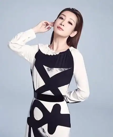 45岁的秦海璐:每月给丧子丧夫的婆婆生活费,以后我就