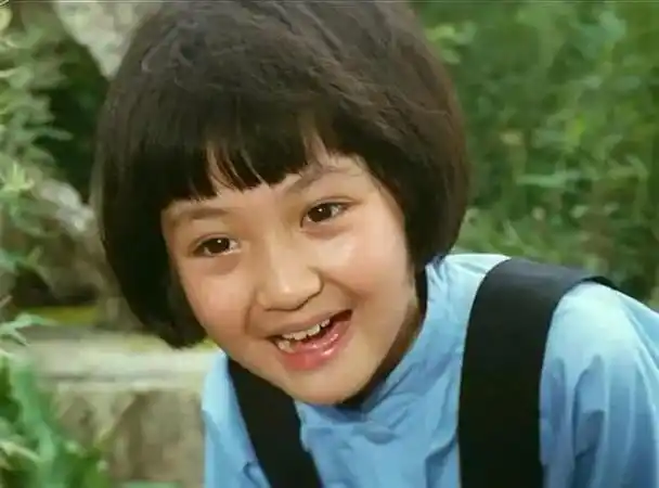 《城南旧事》"英子"沈洁:成名之后出国留学,51岁眼神依旧清澈