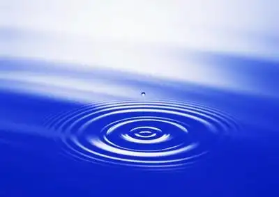 为什么水波纹是圆的