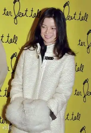 于文凤追周星驰8000万佣金 周曾发信否认欠钱