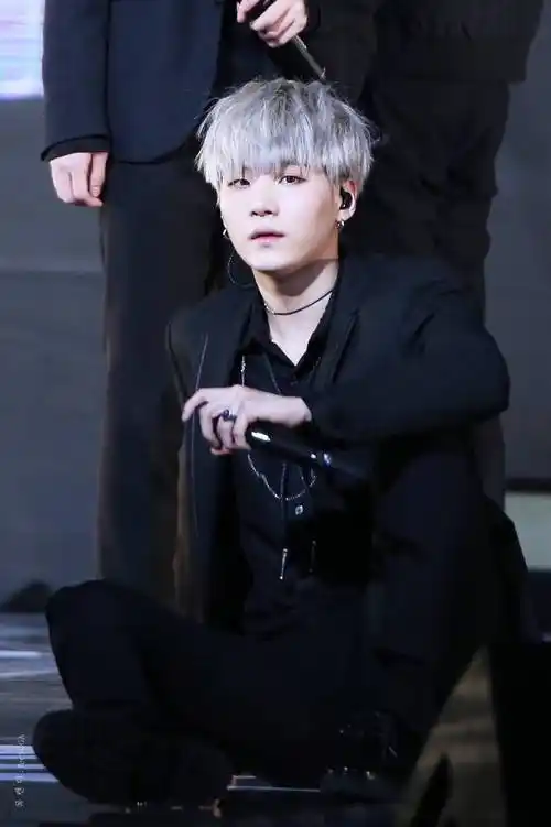 防弹少年团闵玧其