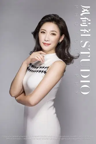 【山东卫视主播周诺】主持人形象照