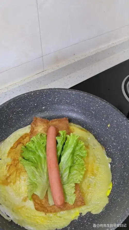 小学生早餐自制煎饼果子,只要学会这三步,秒杀路边摊