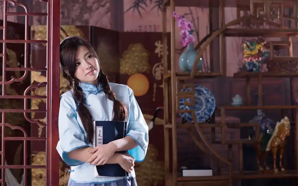 陈思颖中国风性感电脑壁纸