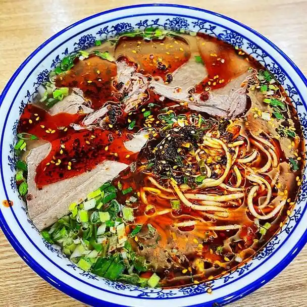 兰州牛肉面,一碗牛肉面,在兰州吃到大宽,总是吃不够