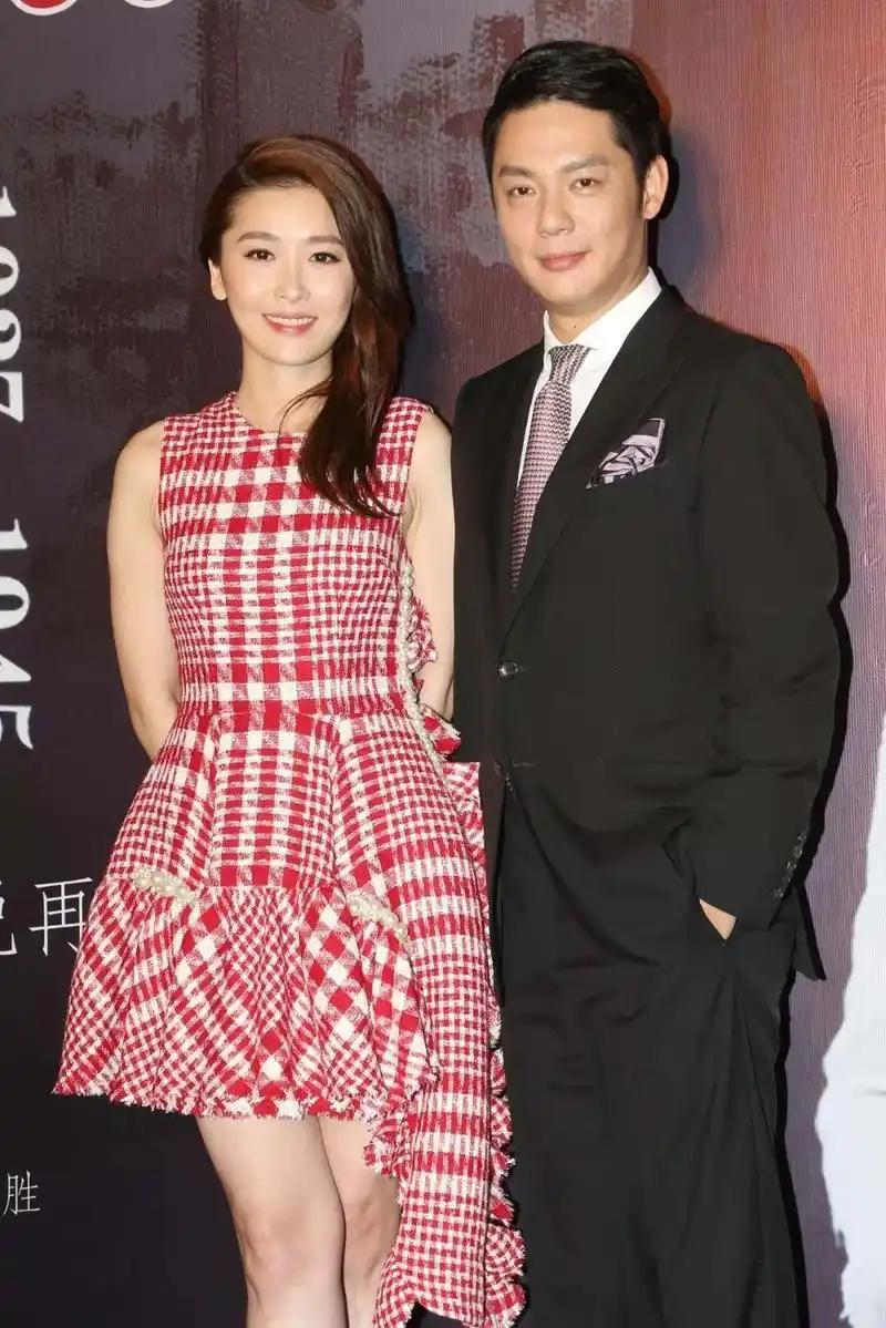 周丽淇介入傅程鹏20年婚姻前妻闺蜜怒骂小三会有报应的