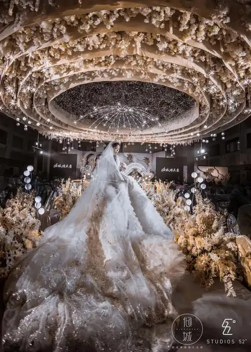 香槟色婚礼布置