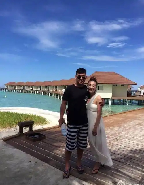 被孙楠伤过的买红妹,遇见现任老公之后,被宠成了最幸福的女人_孙煜伦