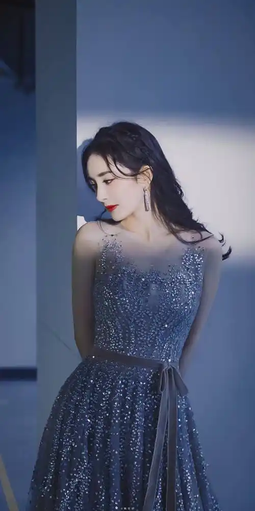 杨幂 礼服 源自微博@晚住你 - 堆糖,美图壁纸兴趣社区