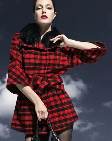 迪奈尔女装95216款