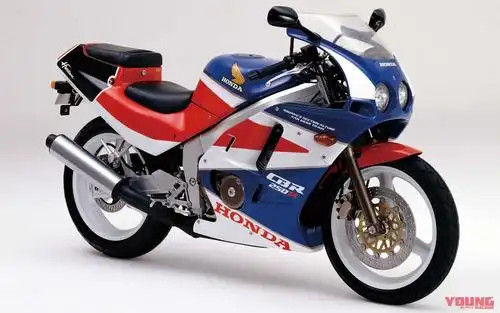 honda的精密机械「cbr250」-摩托新闻-春风行摩托车之家