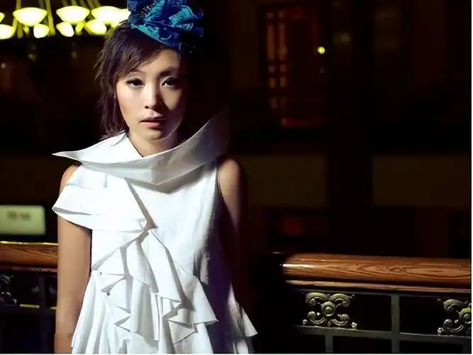 回顾歌手陈琳,去世13年后,丈夫再婚生子,母亲的坚持让人泪目