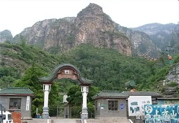 北京天气一天比一天热,许多小伙伴们是不是想到周边凉爽的景点玩一玩