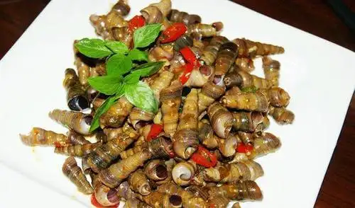 夏日下酒菜,辣炒钉螺!