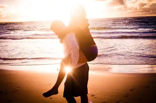 林夕的三十首爱情经典歌词,句句触动人心!