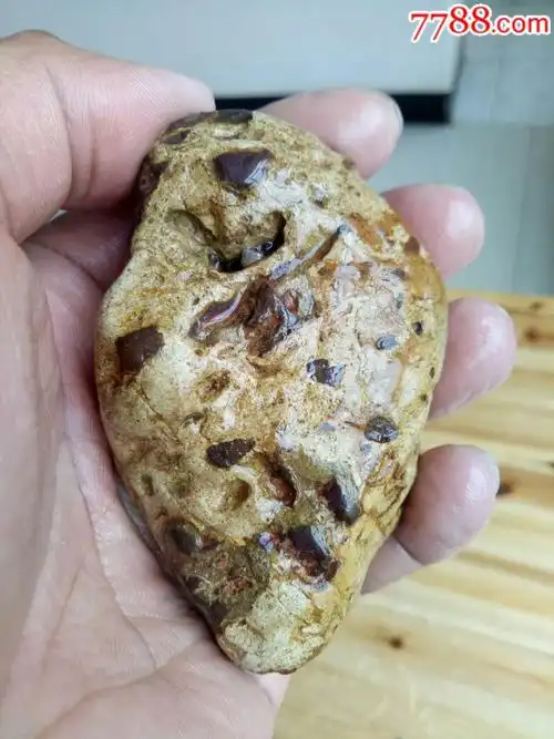 月亮白色陨石(无磁)-陨石-7788收藏