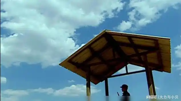 许三多不经意间的站岗姿势,竟改变了他的一生|士兵突击|军人风采|军旅