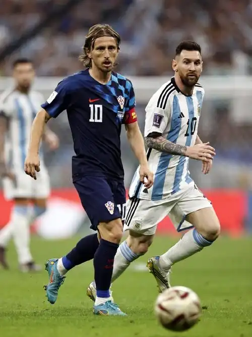 2022年卡塔尔世界杯,阿根廷vs克罗地亚,梅西和莫德里奇