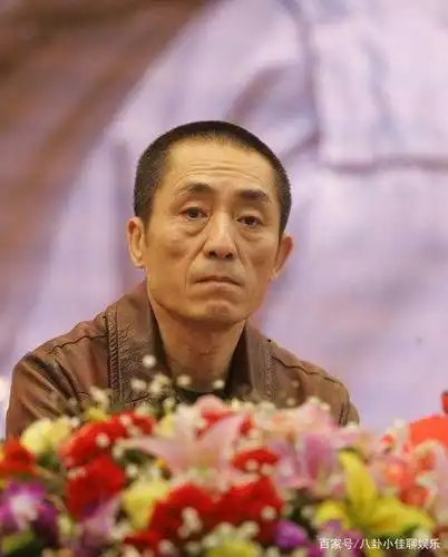 3拒张艺谋电影之邀,21岁嫁大20岁千亿富商,24岁身价达赵薇10倍