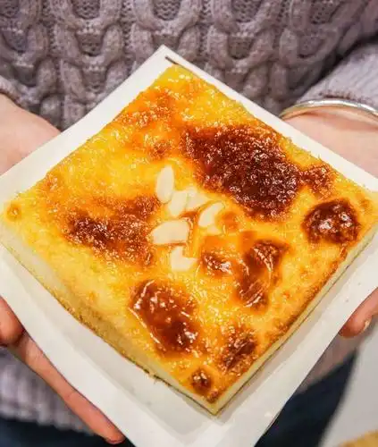 岩烧芝士蛋糕严选纯天然健康食材,以天然乳酪,100%纯鲜奶等食材,纯