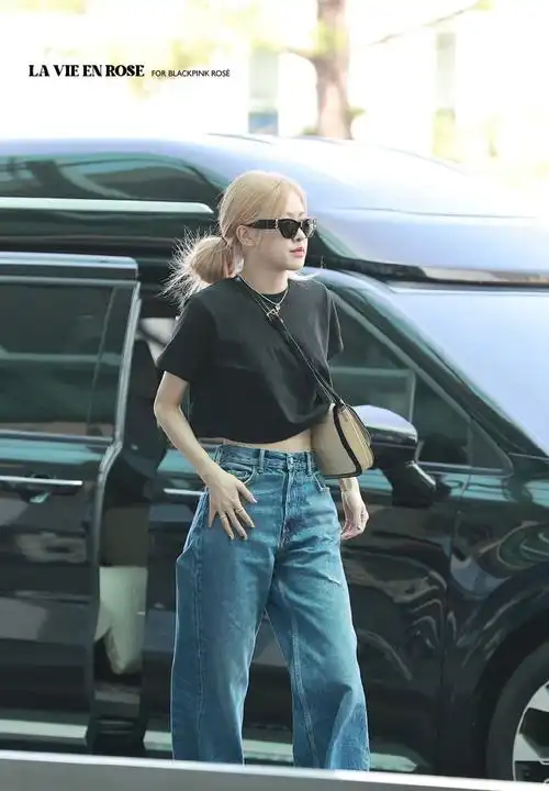 roses_are_rosie仁川机场出境高清饭拍4p|出街跟着玫女学穿搭就对了cr