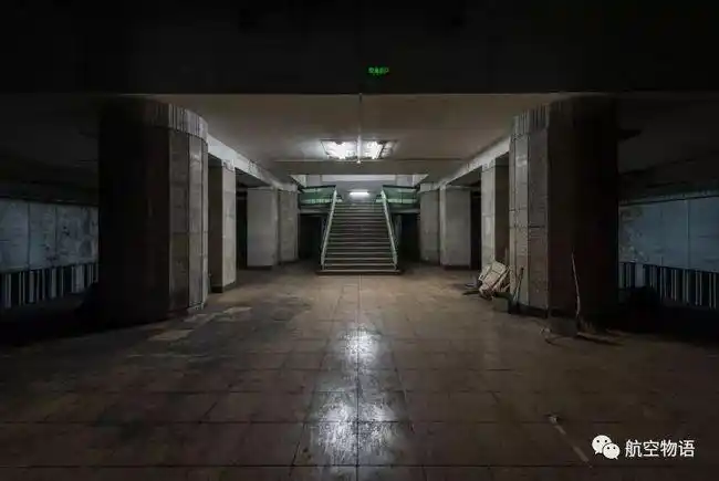 藏身北京闹市近半世纪的幽灵车站探访你所不知的北京地铁3号线东四十