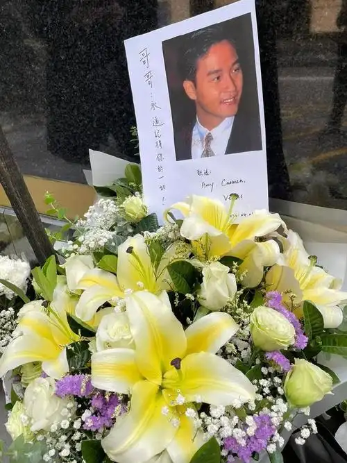 今天的文华东方酒店门口#张国荣究竟多有魅力#真实的香港超话