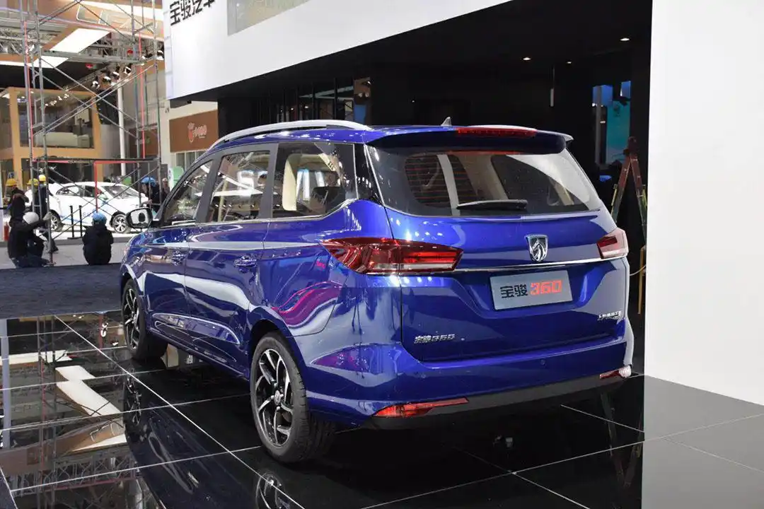 抢先看北京车展宝骏再推高颜值6座车型宝骏360