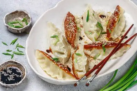 亚洲美食. 选择性聚焦照片