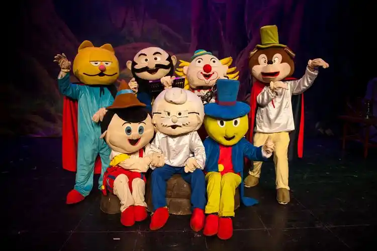 大型互动亲子舞台剧木偶奇遇记