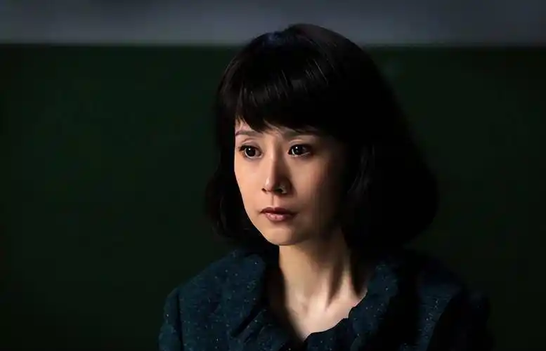 "影后"柏寒:为什么临终时将31岁的儿子托付给海清_妈妈_爸爸_父亲