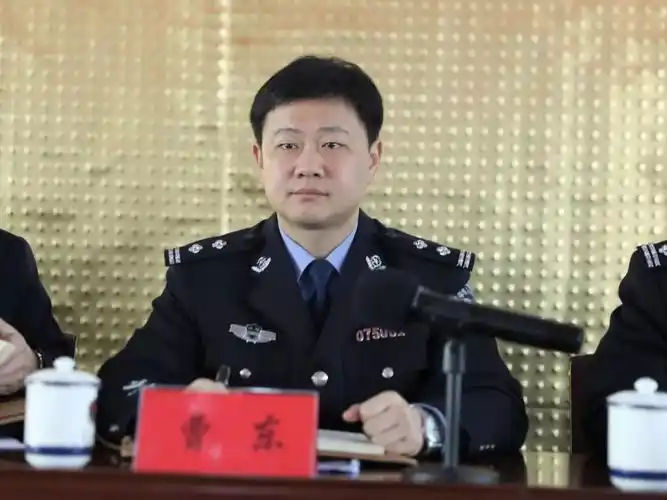 奔跑▎县委书记说了2019年兴国公安就这么干