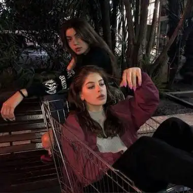 欧美女头像ins高质感辣妹酷酷的高清女头超酷网红必备头像合集