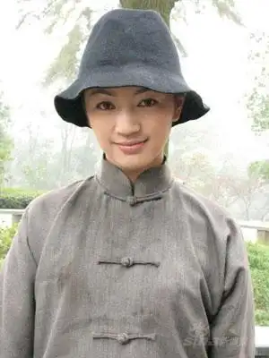 罗海琼《纸醉金迷》姐弟情深 为亲情女扮男装